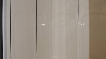 Sauna, steam room, hot springs/mineral springs, 2 treatment rooms