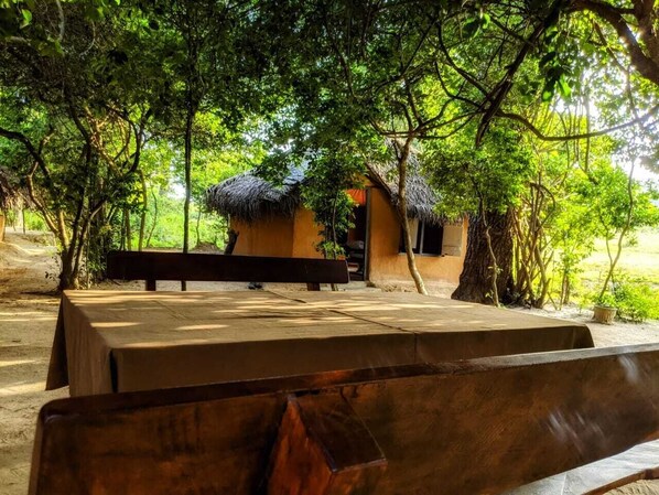 Een kluis op de kamer, een bureau, gratis wifi