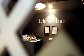Reception - Hotel Dhruv Inn (Bareilly)