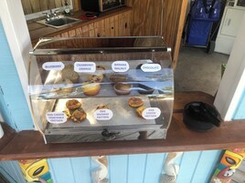 Desayuno continental incluido todos los días 