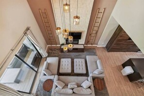 TV - DLuxx Home 3 Miles from Disney All Suites 7454 (Kissimmee)