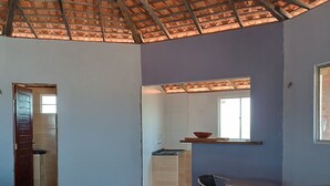 Cabin dành cho gia đình, lanai, quang cảnh bãi biển | Khu phòng khách