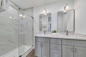 Hair dryer, towels - ☀️Short Walk to Beach-Pools-30A-Gulf Place Residences 203 (Santa Rosa Beach)