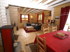 TV, fireplace - Log cabin near Gerardmer (Rochesson)