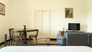 Appartement Standard, vue jardin | Coin séjour