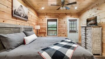 5 soverom, strykejern/-brett, reiseseng for barn og wi-fi (inkludert)