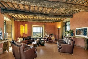 Biệt thự, hút thuốc | 9 phòng ngủ 