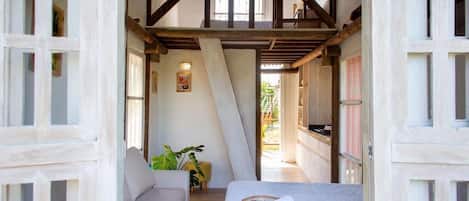 Deluxe Villa, Partial Lake View | 1 bedroom, iron/ironing board, free WiFi