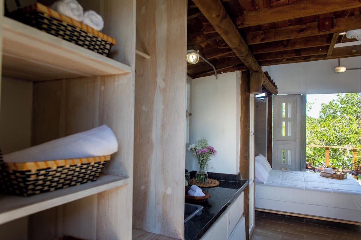 Vila standard, vista para o jardim | 1 quarto, ferros/tábuas de passar roupa, Wi-Fi de cortesia