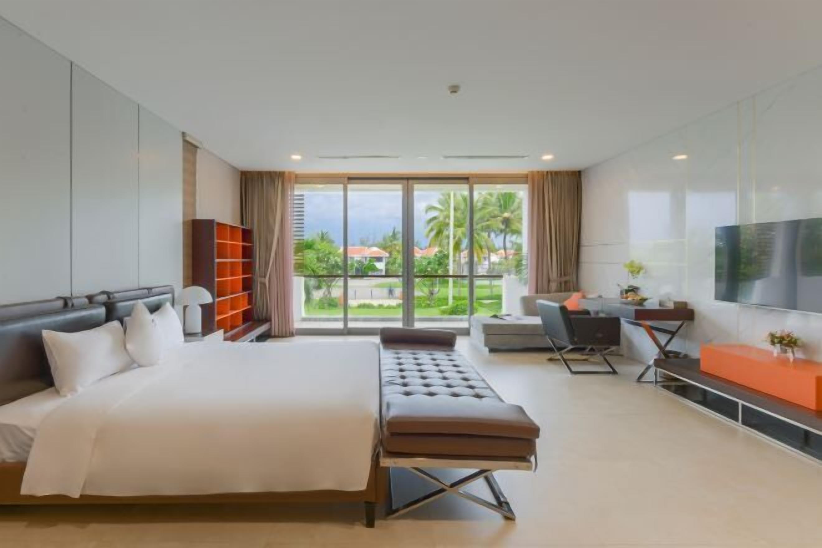 Desk, laptop workspace, soundproofing, iron/ironing board