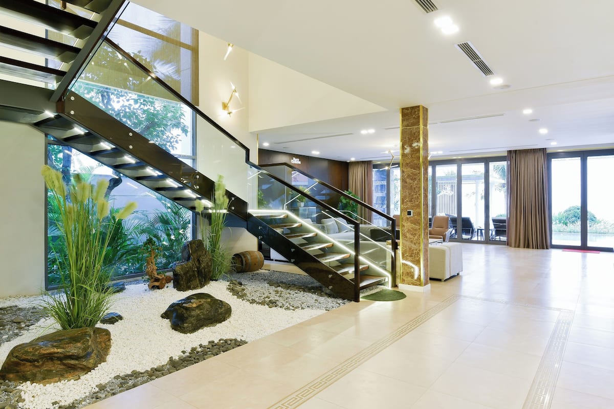 Villa Luxury, 6 camere da letto, vista spiaggia, di fronte alla spiaggia | 8 camere, una scrivania, postazione laptop, insonorizzazione