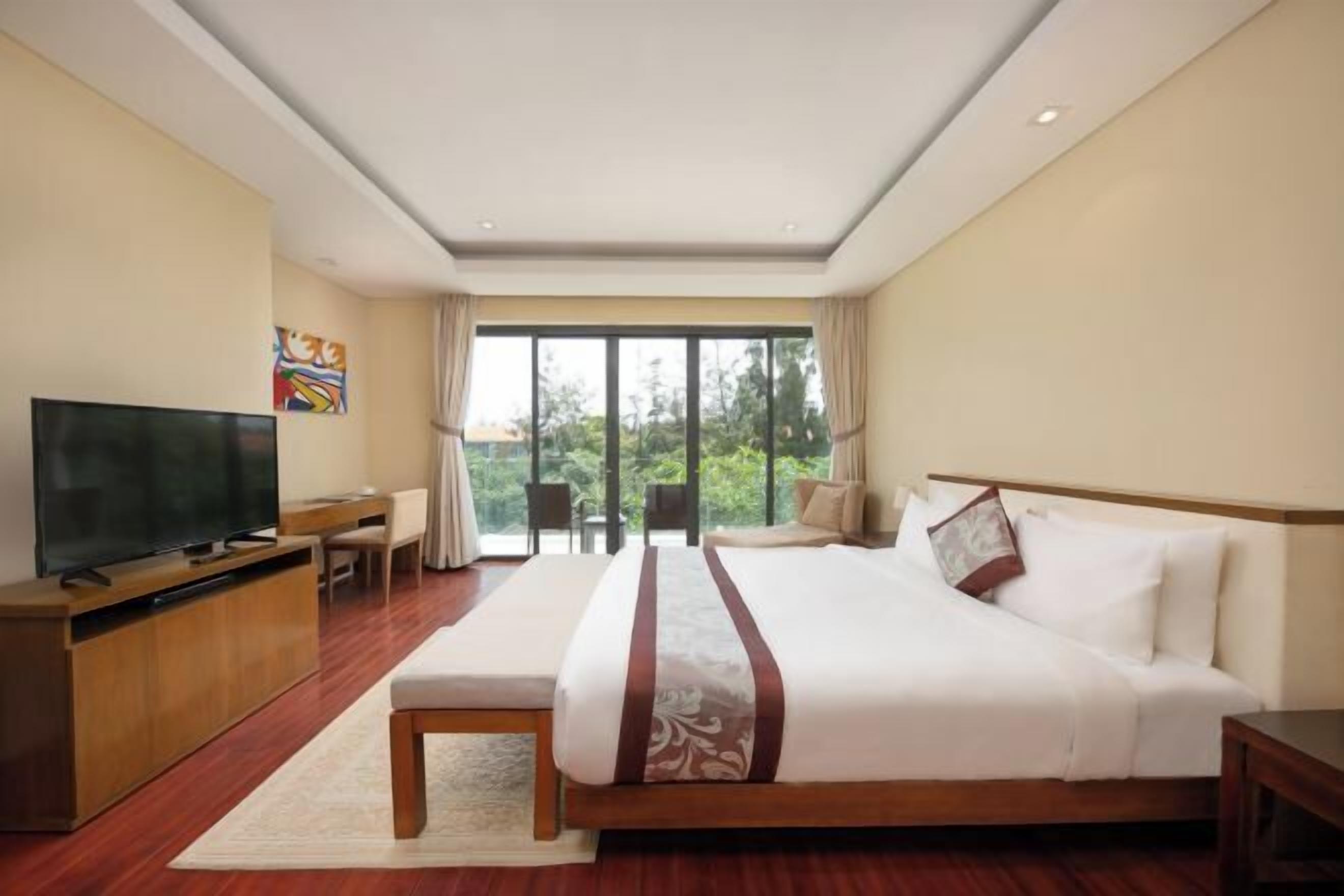 Desk, laptop workspace, soundproofing, iron/ironing board