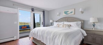 Waverly Suite 2 on the Beach