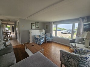 Living Room - Sherman Cottage (New Shoreham)