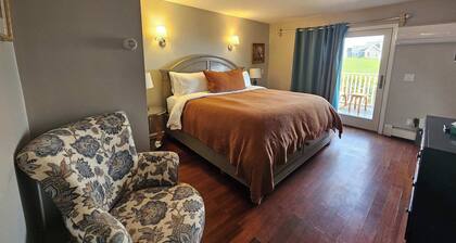 Waverly Suite 1 on the Beach