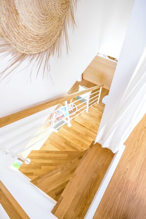 Exclusive Duplex, 1 King Bed, Hot Tub, Pool View | 1 bedroom, blackout drapes, soundproofing, free WiFi