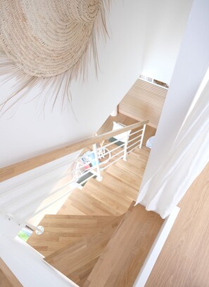 Exclusive Duplex, 1 King Bed, Hot Tub, Pool View | 1 bedroom, Egyptian cotton sheets, premium bedding - Aix Keys (Saint Laurent de la Pree)