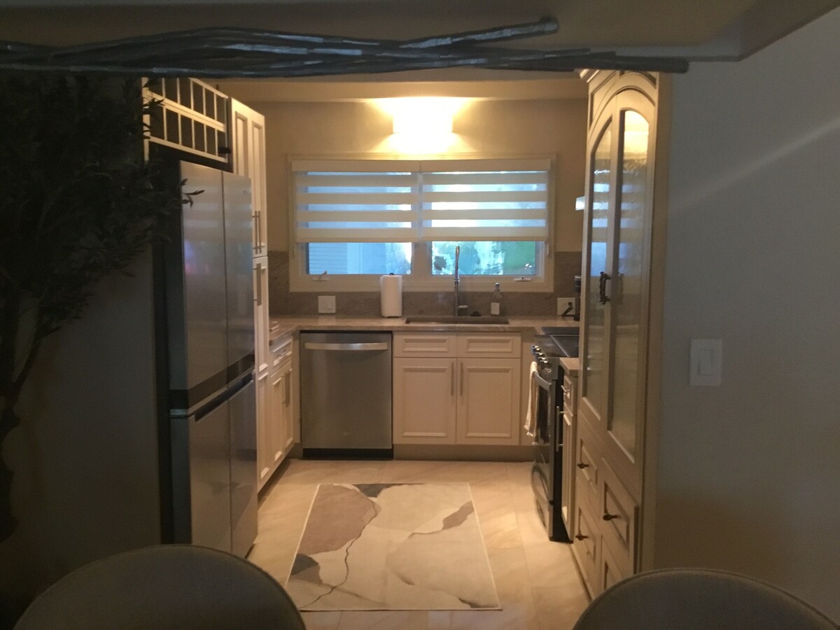 Photo 8 of Lovely Two bedroom/Two bath Main Floor on the canal to Naples Bay! Pet friendly