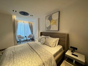 1 bedroom, iron/ironing board, WiFi, bed sheets - Luxury 1-Bedroom Apartment in Cantonments (Accra)