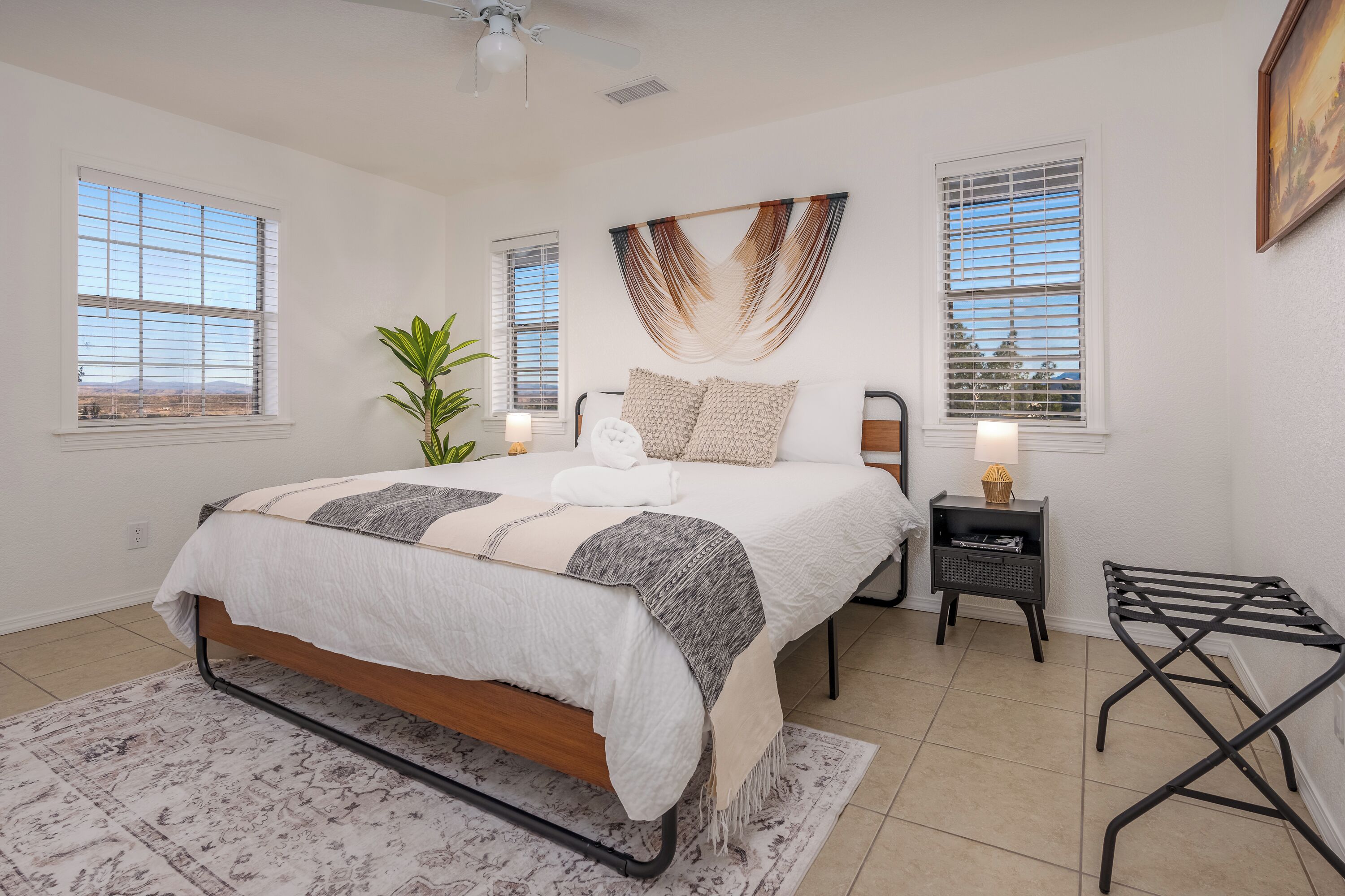 6 habitaciones, wifi gratis y ropa de cama 