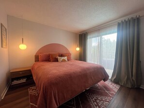 Appart'hôtel, 1 très grand lit et 1 canapé-lit, cheminée (Tennessee Honey Getaway) | 1 chambre