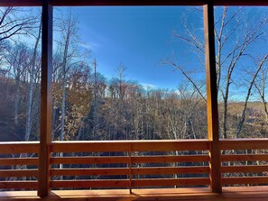 Interior - Modern Cabin in Gatlinburg 5-bedroom - Sauna Hot Tub EV Charger Smoky Mountains (Gatlinburg)