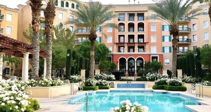 9:Studio Condo @ fabulous Lake Las Vegas - Heated Pool, Hot Tub, Balcony and Gym