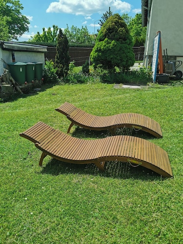 Cozy country house with garden near the trade fair