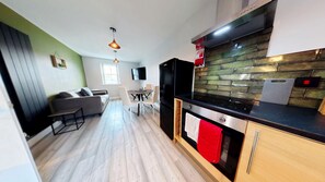 Interior - Stunning First Floor Coastal Apartment - Sleeping 4 in 1 Bedroom - Pool and Beach Access Included. (Filey)