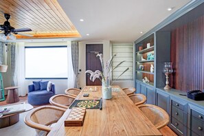 Villa | Restaurantes