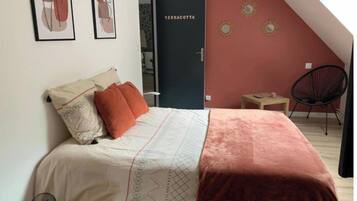 3 chambres, lit parapluie, Wi-Fi gratuit, draps fournis