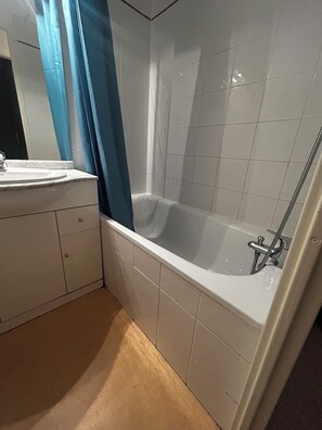 Hair dryer - Apartment Superdévoluy Les Chaumettes with Beautiful View T2 sleeps 6 (Le Dévoluy)