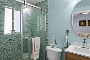 Towels, toilet paper - Cozy Beach House with Ocean Views, Pools, Ideal for Vacations or Corporate Stays (Cape Canaveral)