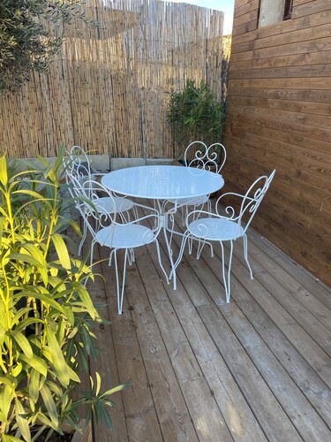 La maison Anaïa, Charming Studio near Apt, Ideal for Discovering the Luberon