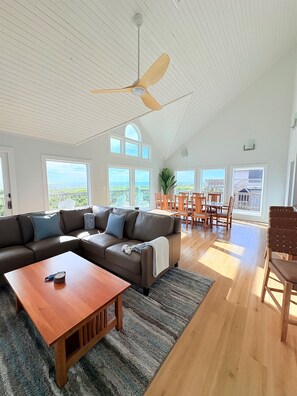Smart TV, fireplace, table football, books