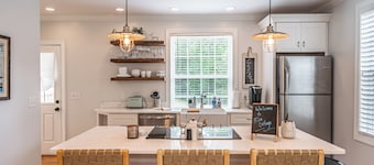The McCaskill Cottage in the Village of Pinehurst! 