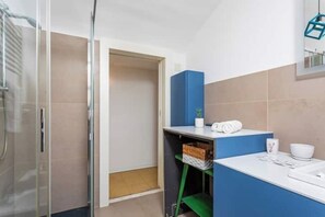 Hair dryer, towels, soap, toilet paper - Etnea Central Home (Catania)
