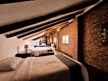 Deluxe Room, City View | Free WiFi