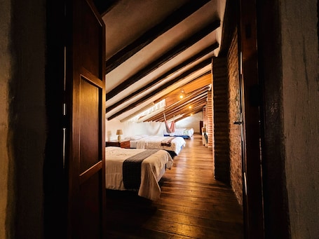 Deluxe Room, City View | Free WiFi