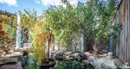 Oasis in the City - Hot tub, Pool table, Koi Pond