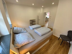 2 Schlafzimmer, WLAN, Bettwäsche