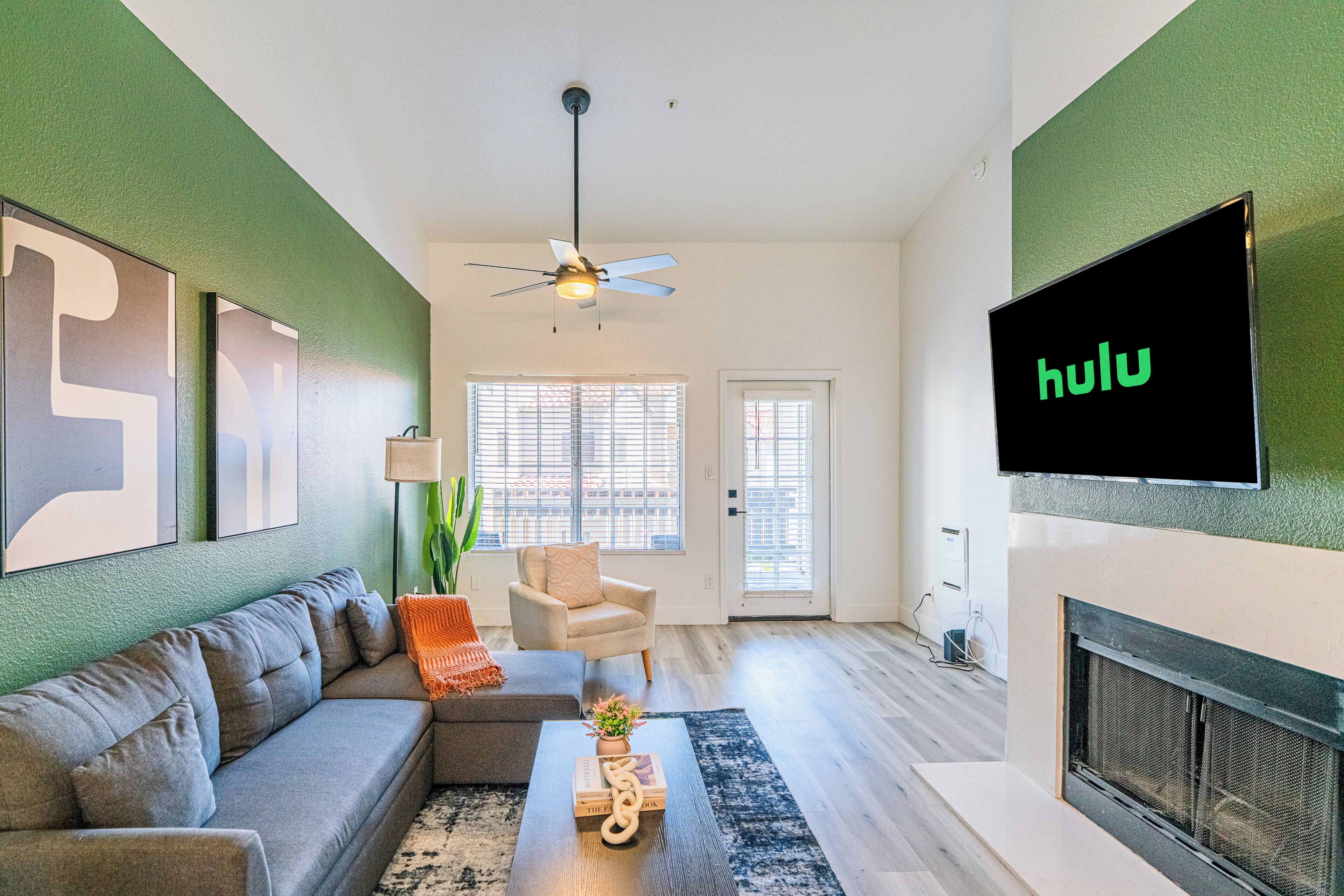 Classic Apartment, 2 Bedrooms, Non Smoking, Pets Allowed | Living area | 58-inch Smart TV with digital channels