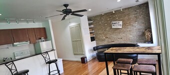 DC Playhouse Charming 2-bedroom bed & breakfast in lovely Georgetown Washington 