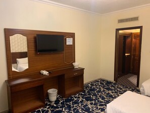 Comfort Room | Free WiFi, bed sheets - Ghadeer Ajyad (Makkah)