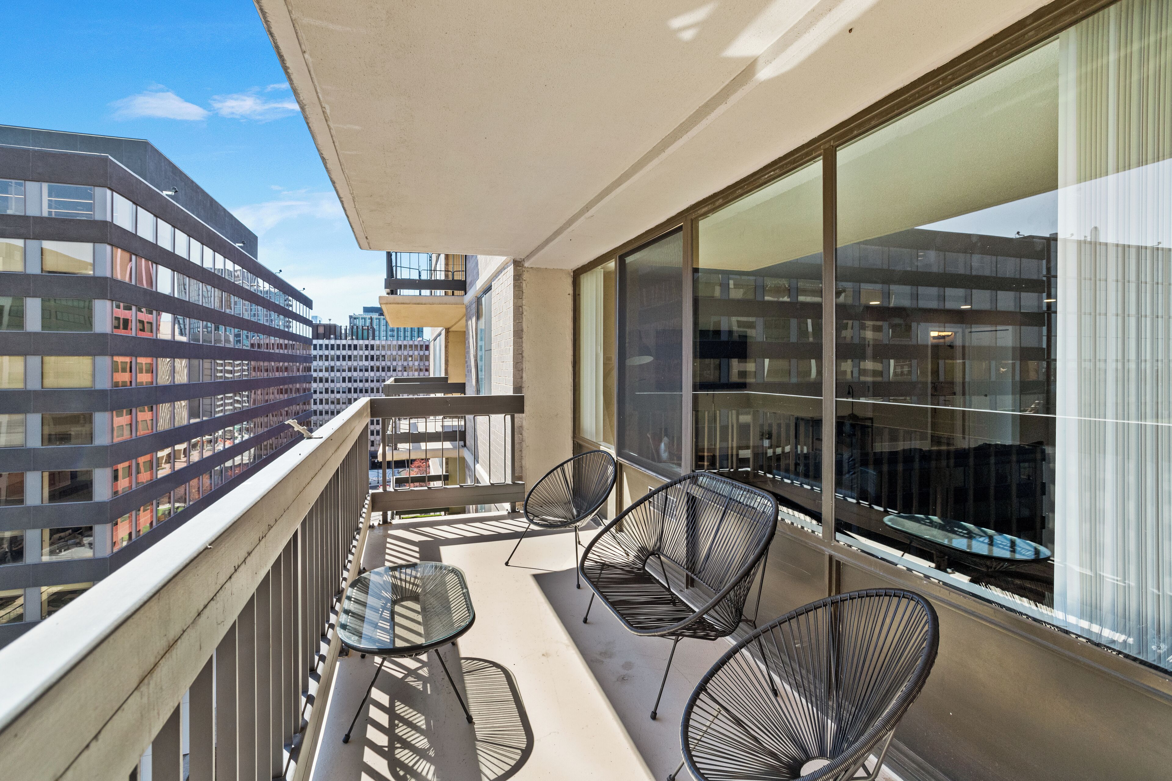 컴포트 아파트, 침실 1개, 발코니, 시내 전망 | 발코니