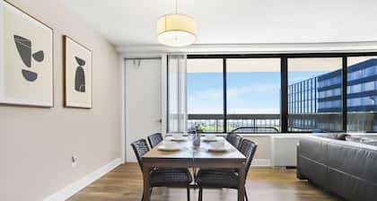Walkable DC View Apartments