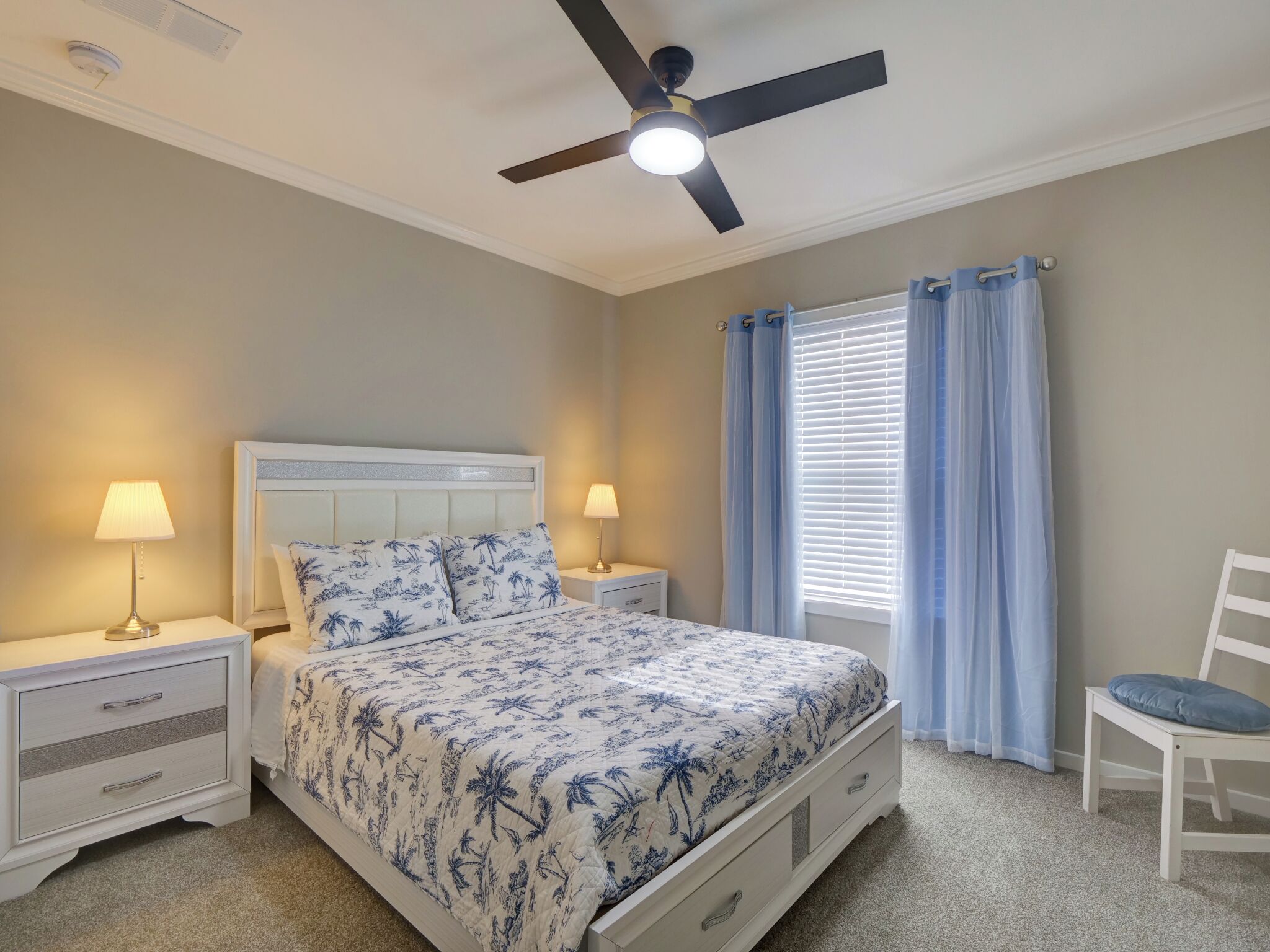 NEW HOME! NEVER Rented or Occupied! CLEAN 4 Bedroom. 12 Mins