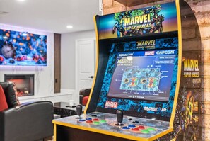 Spielezimmer