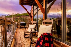 Terrace/patio - 360 Views! Firepit, Theater, Game Room, Hot Tub - Skyline Chalet (Gatlinburg)