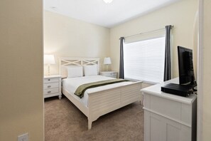 5 slaapkamers, een strijkplank/strijkijzer, wifi, beddengoed